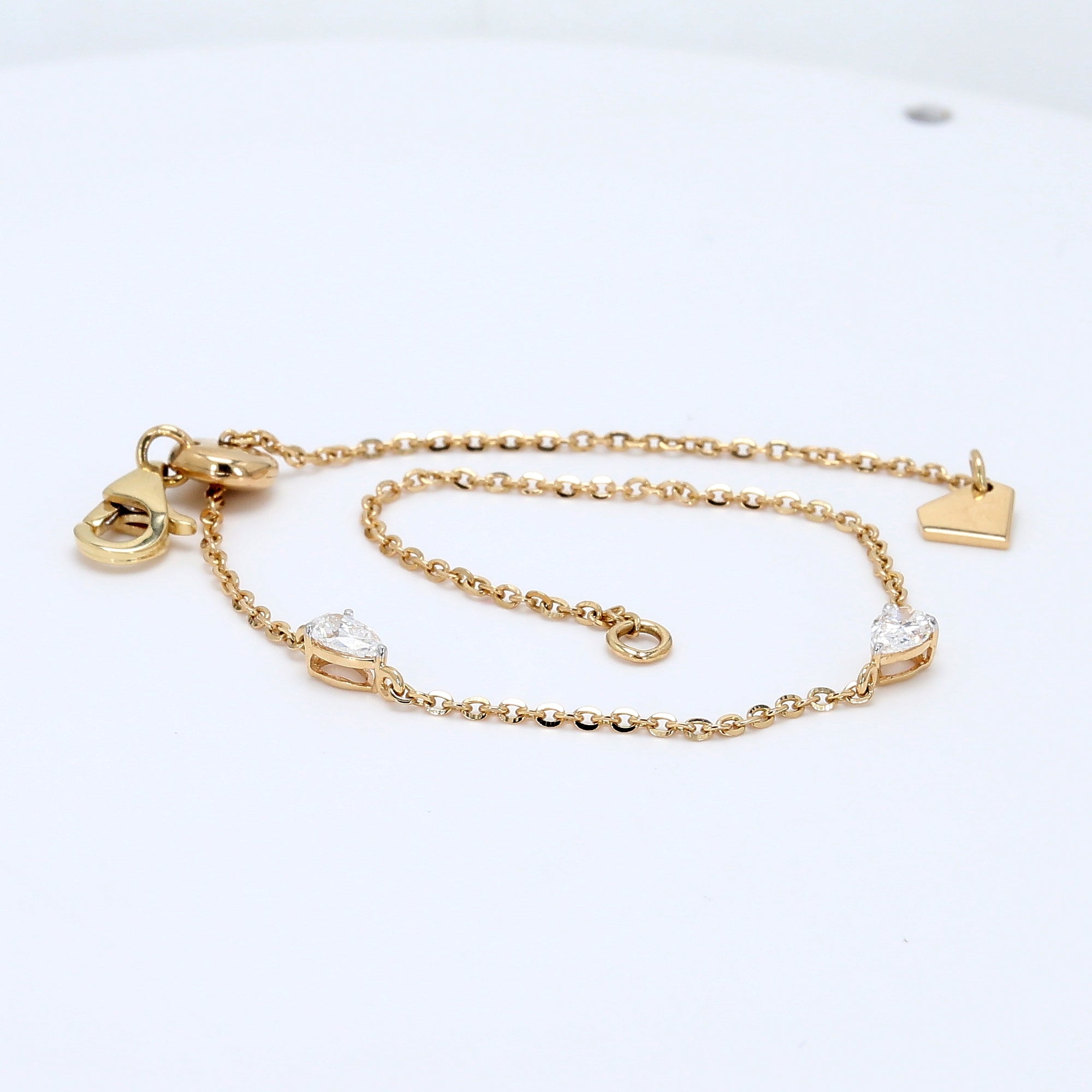 Eternal Pear East-West Chain Braceket