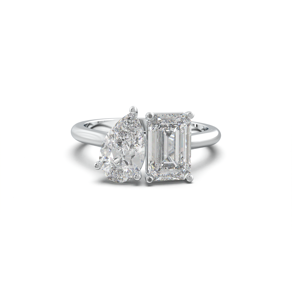Pear & Emerald Toi et Moi Engagement Ring