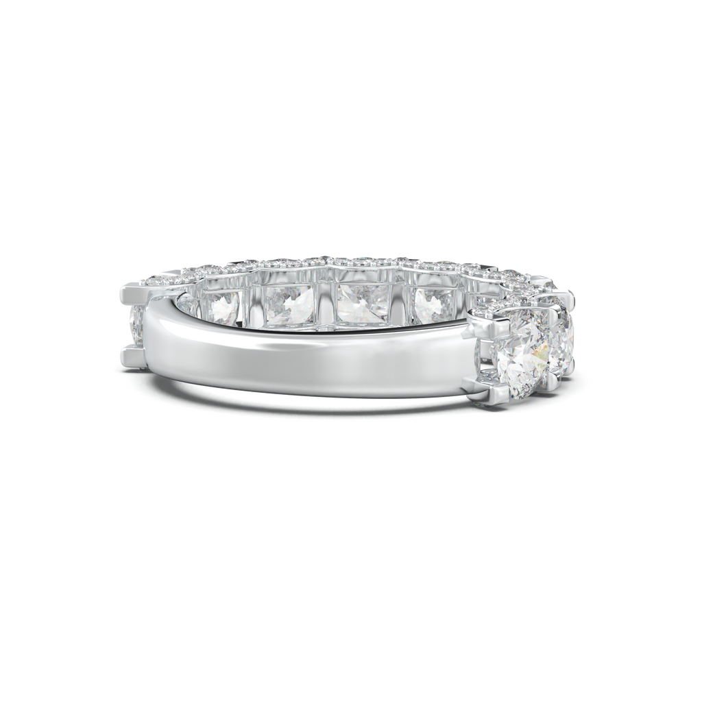 Round Diamond Pavé-Edge Wedding Band