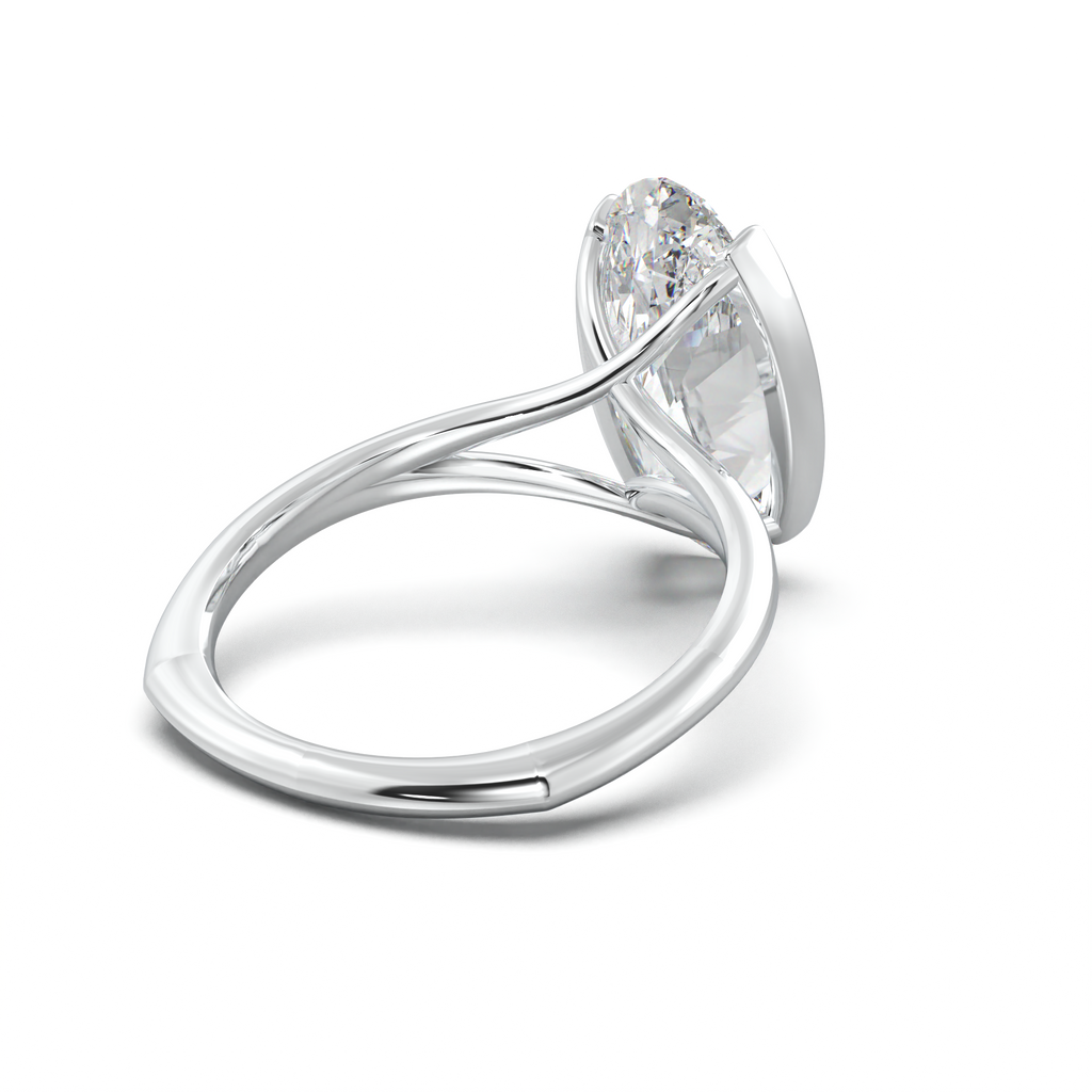 Moval Halo Pavé Engagement Ring