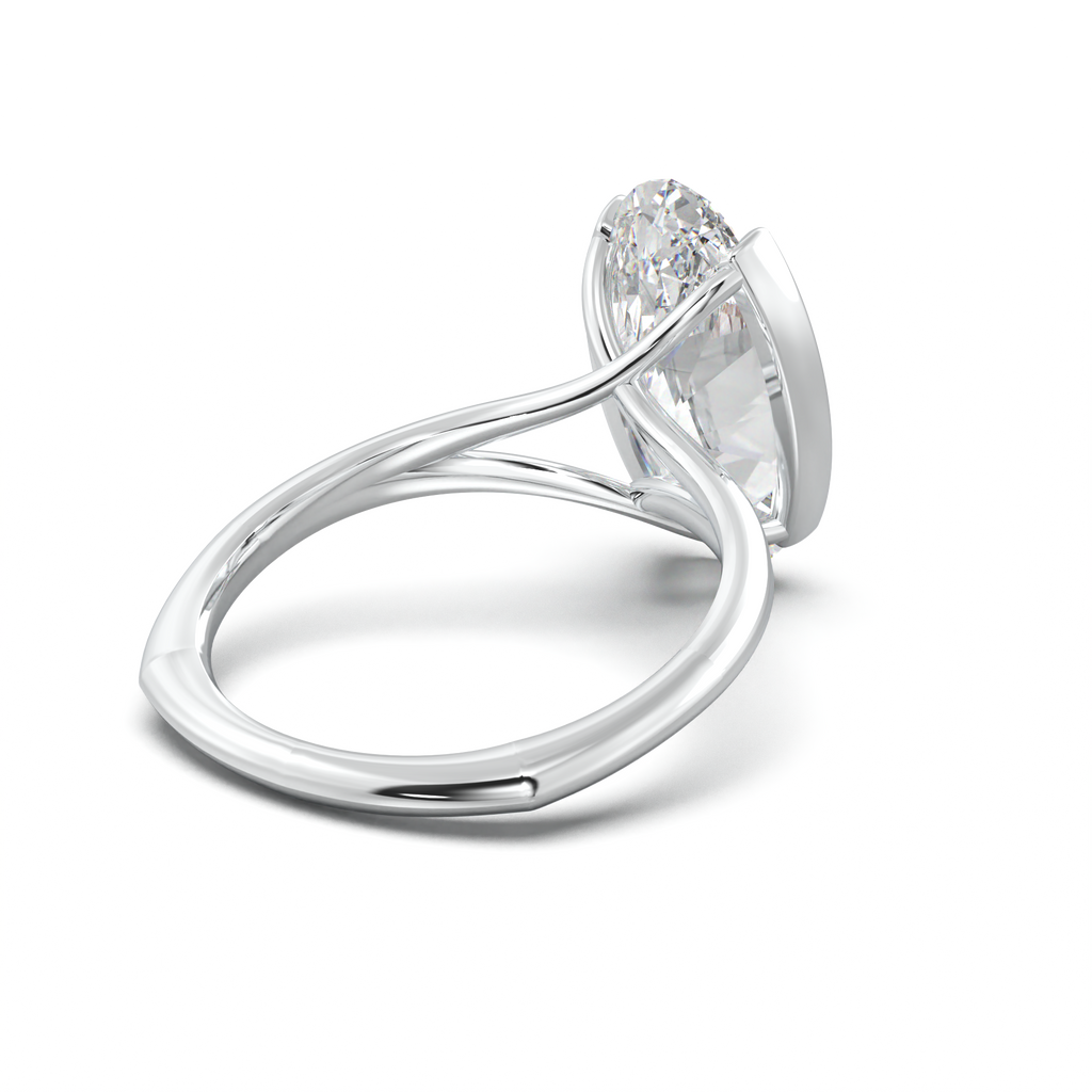 Moval Halo Pavé Engagement Ring