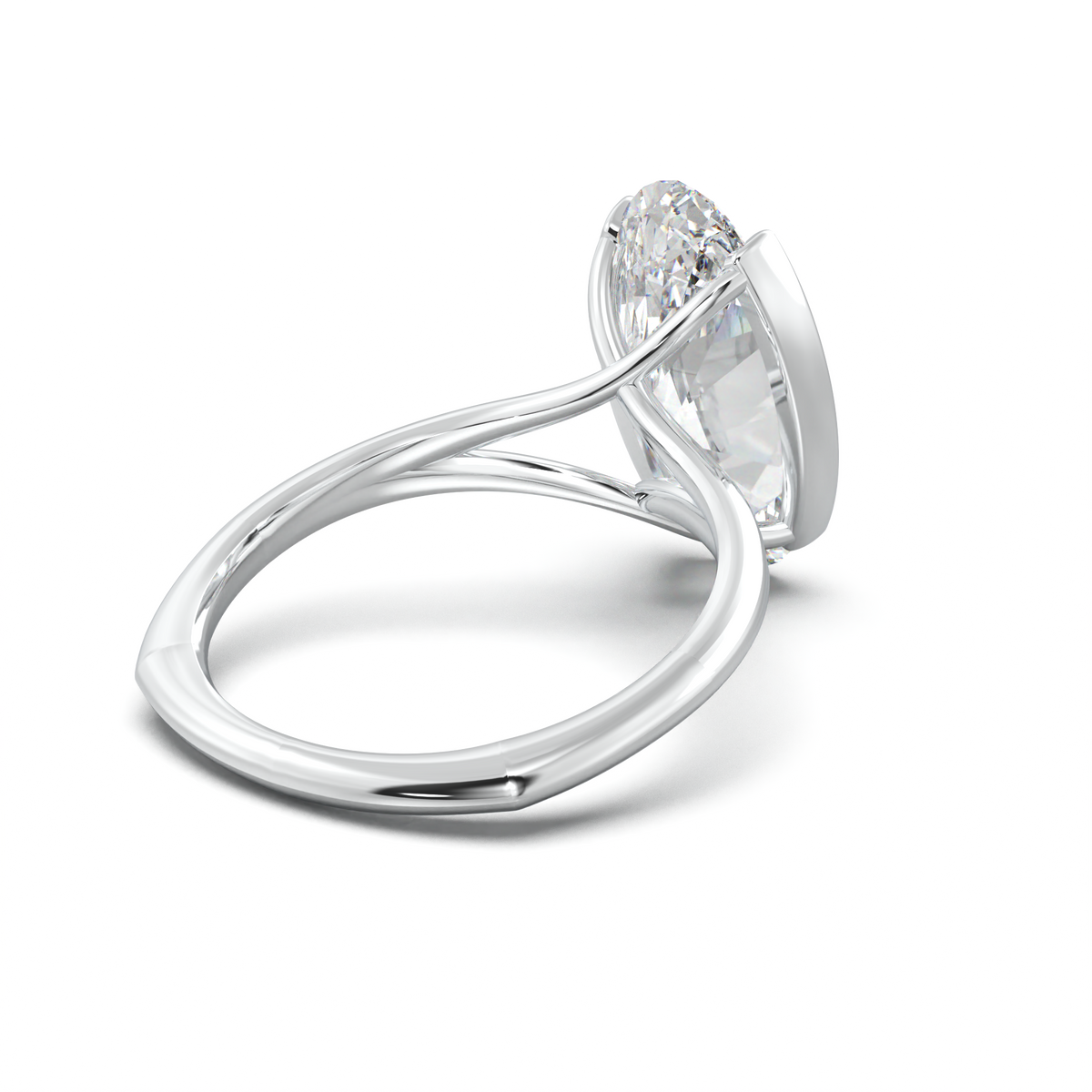 Moval Halo Pavé Engagement Ring