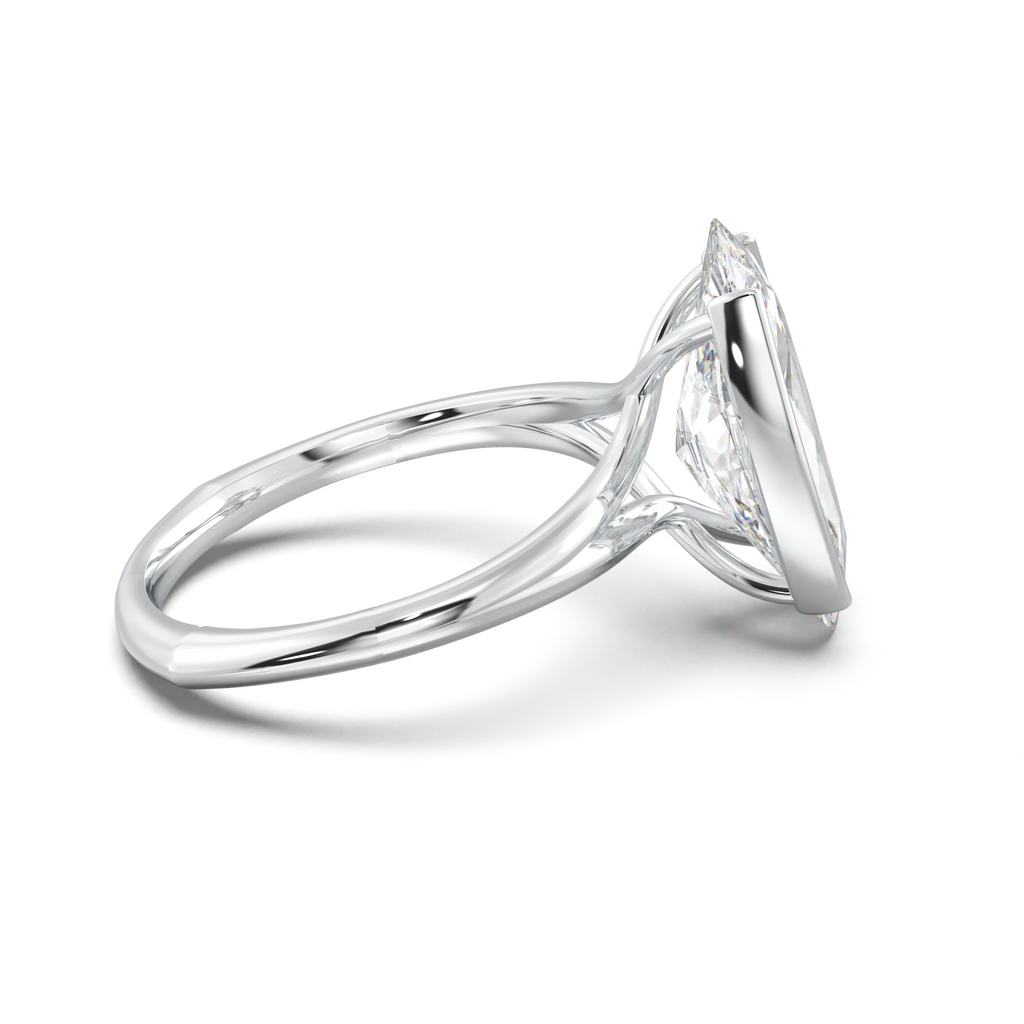 Moval Halo Pavé Engagement Ring
