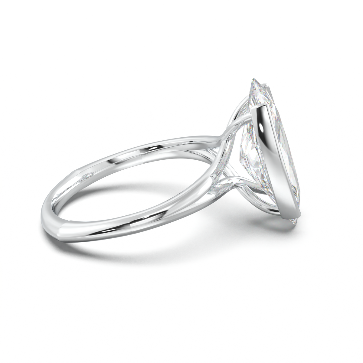 Moval Halo Pavé Engagement Ring