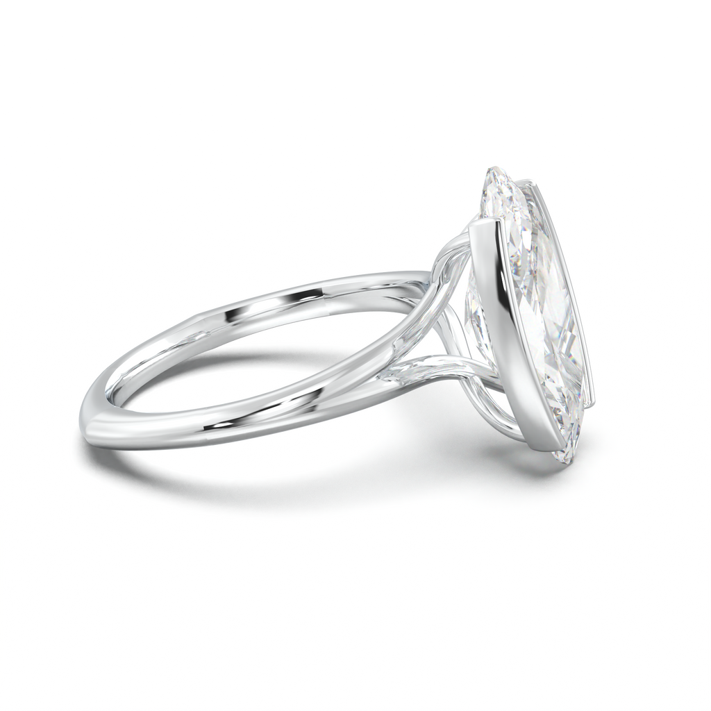 Moval Halo Pavé Engagement Ring