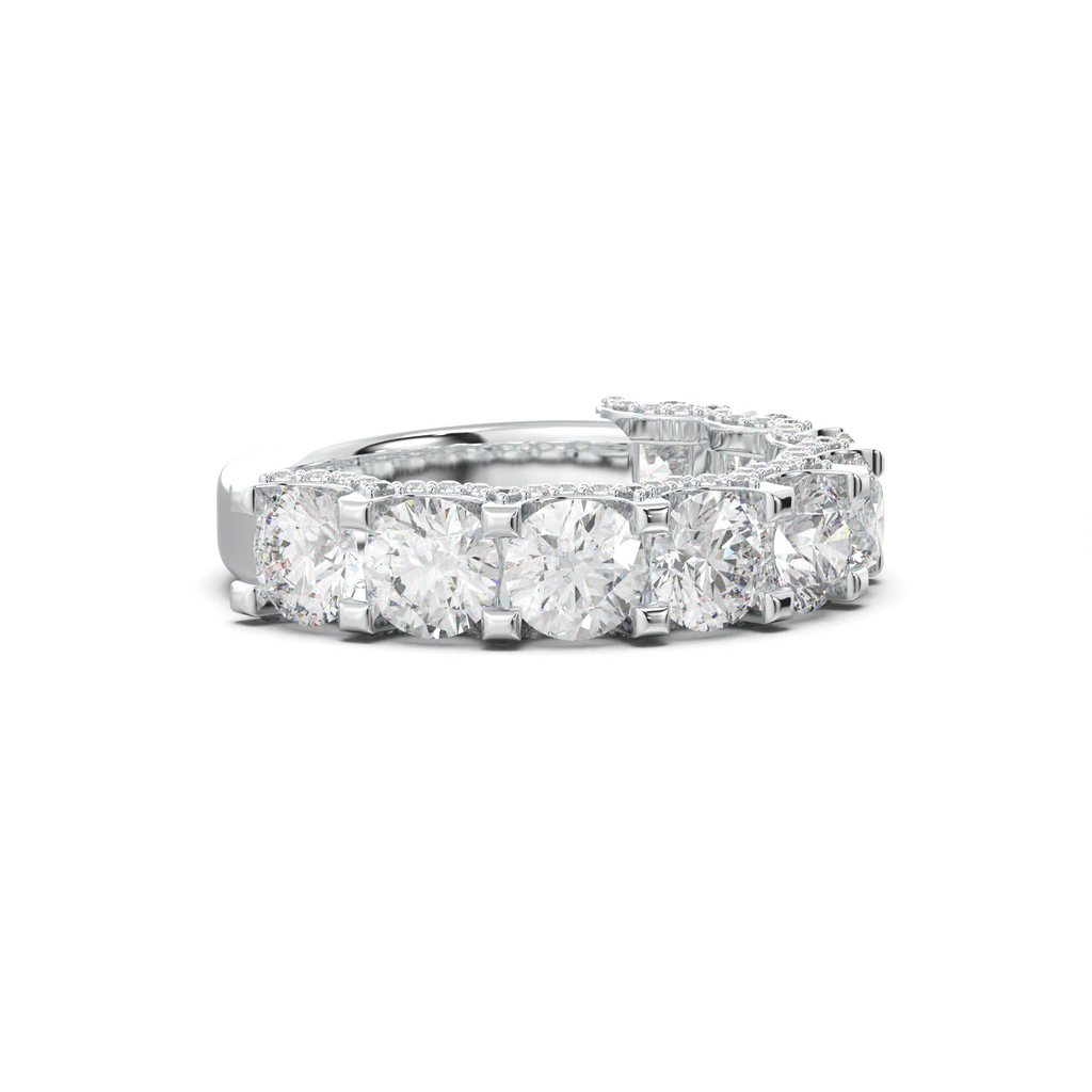 Round Diamond Pavé-Edge Wedding Band