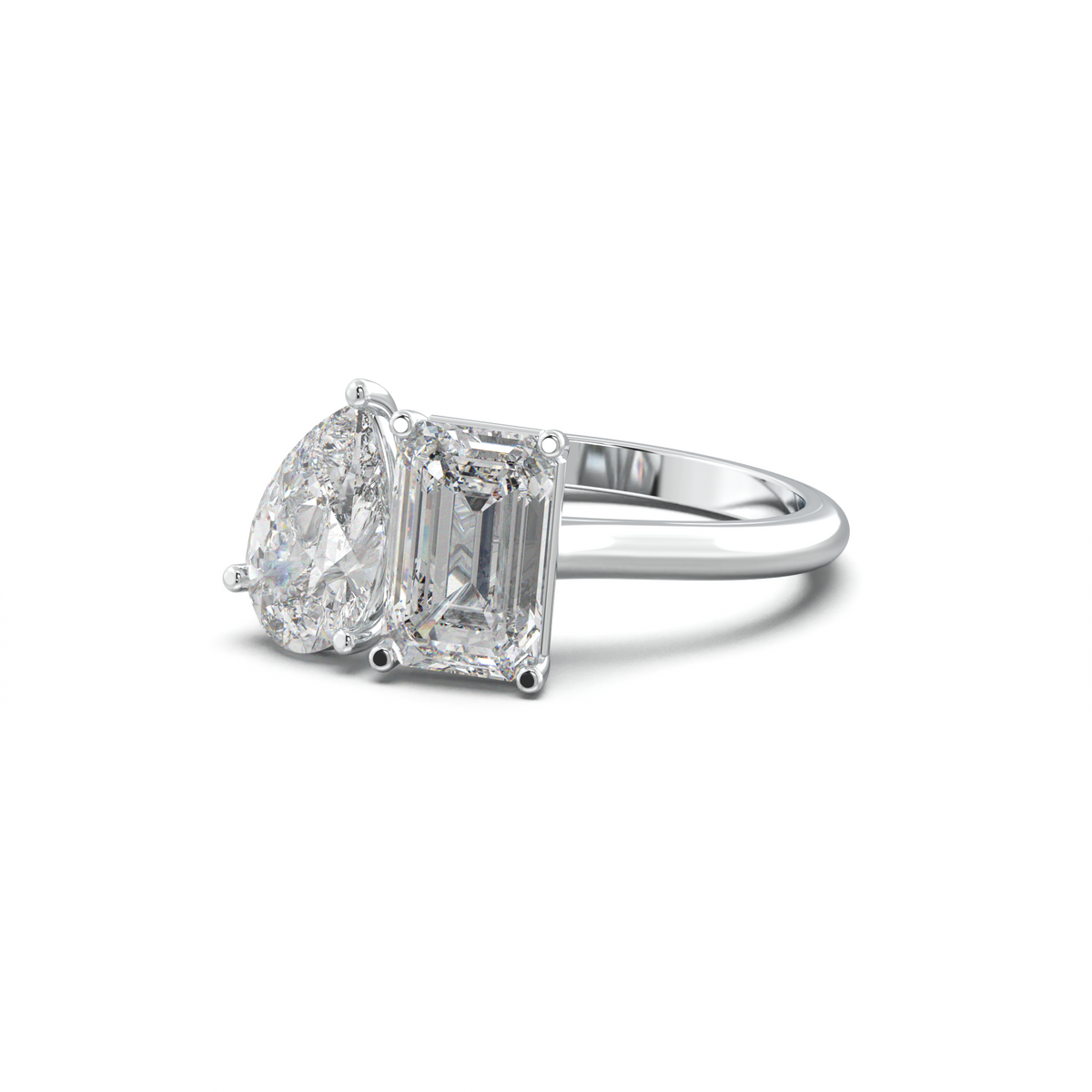 Pear & Emerald Toi et Moi Engagement Ring