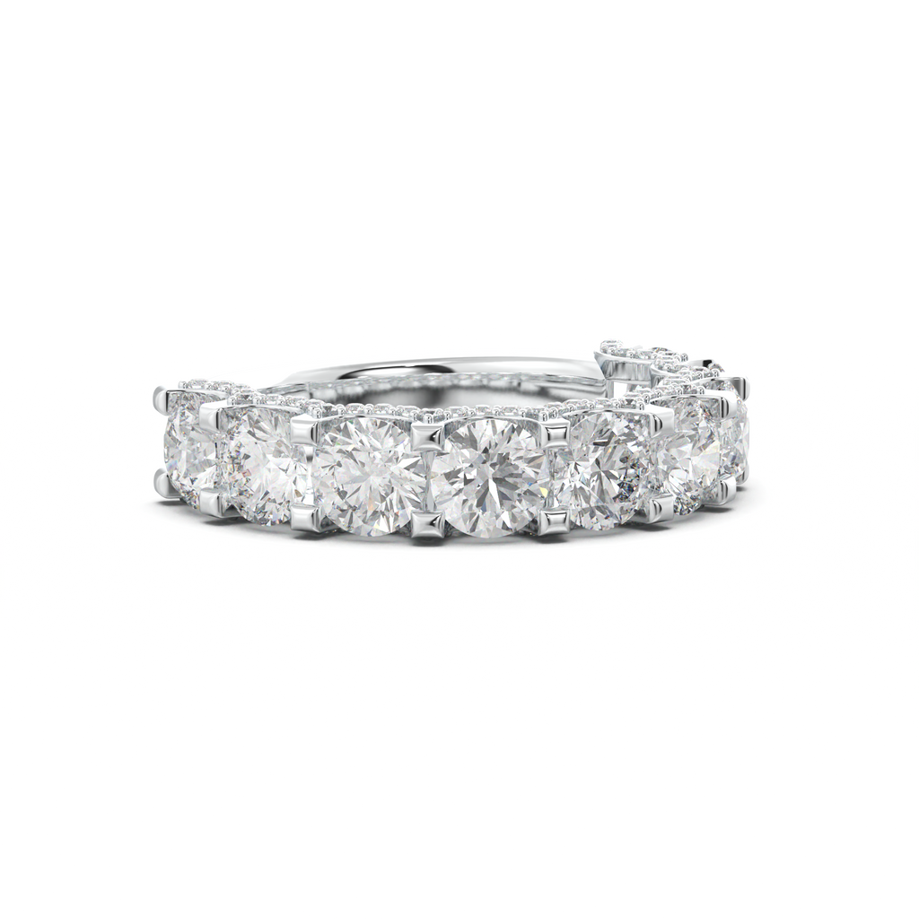 Round Diamond Pavé-Edge Wedding Band