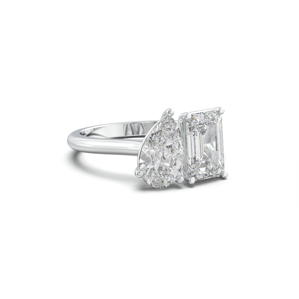 Pear & Emerald Toi et Moi Engagement Ring