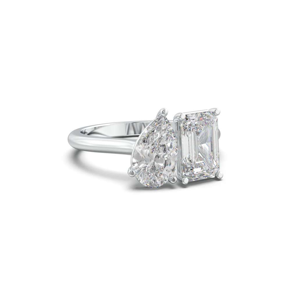 Pear & Emerald Toi et Moi Engagement Ring