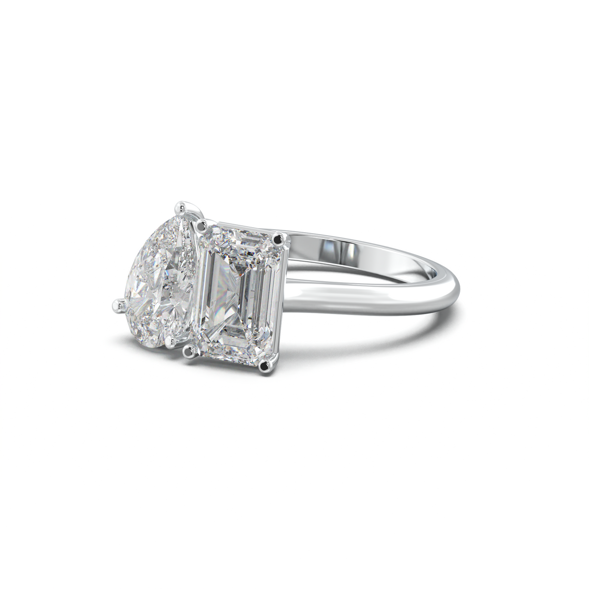 Pear & Emerald Toi et Moi Engagement Ring