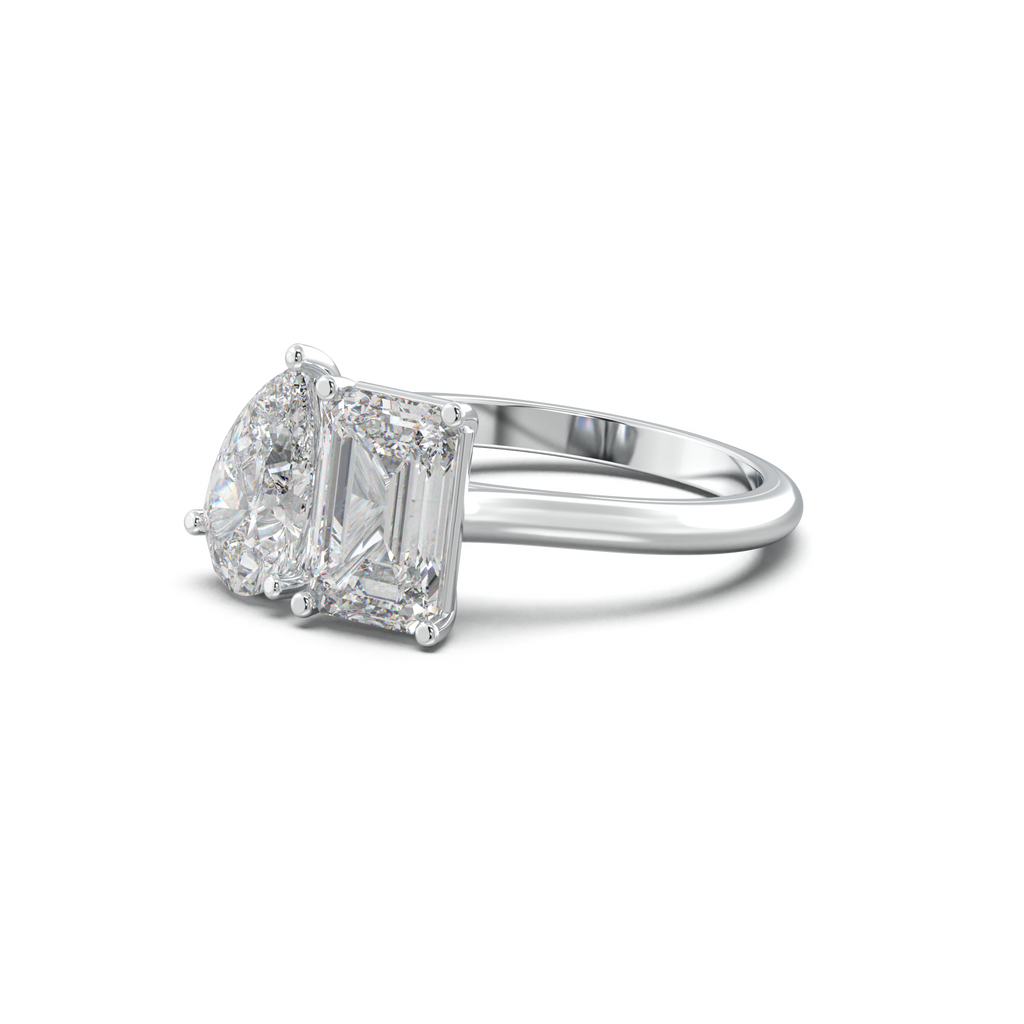 Pear & Emerald Toi et Moi Engagement Ring