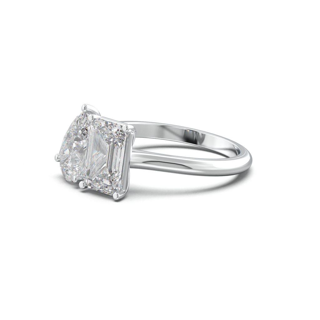 Pear & Emerald Toi et Moi Engagement Ring