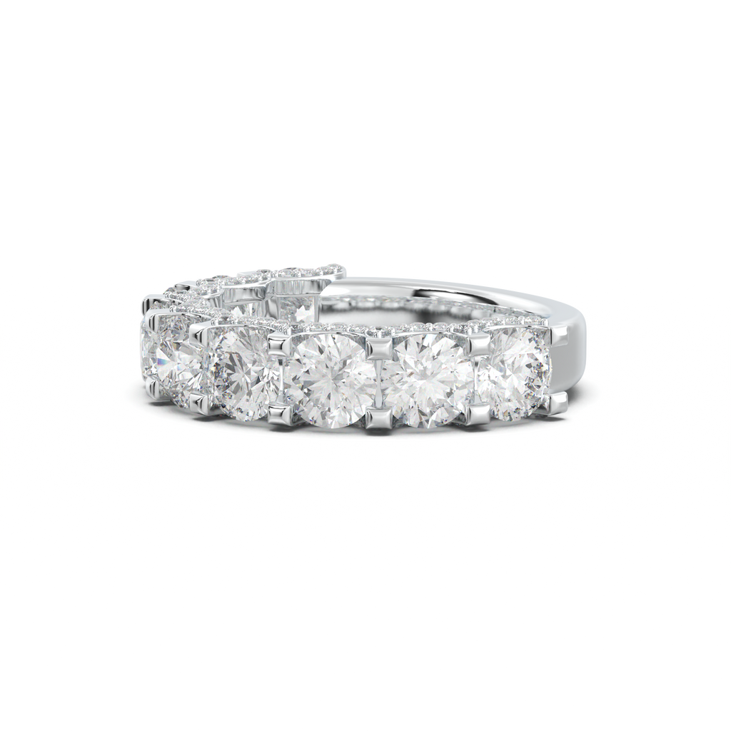 Round Diamond Pavé-Edge Wedding Band