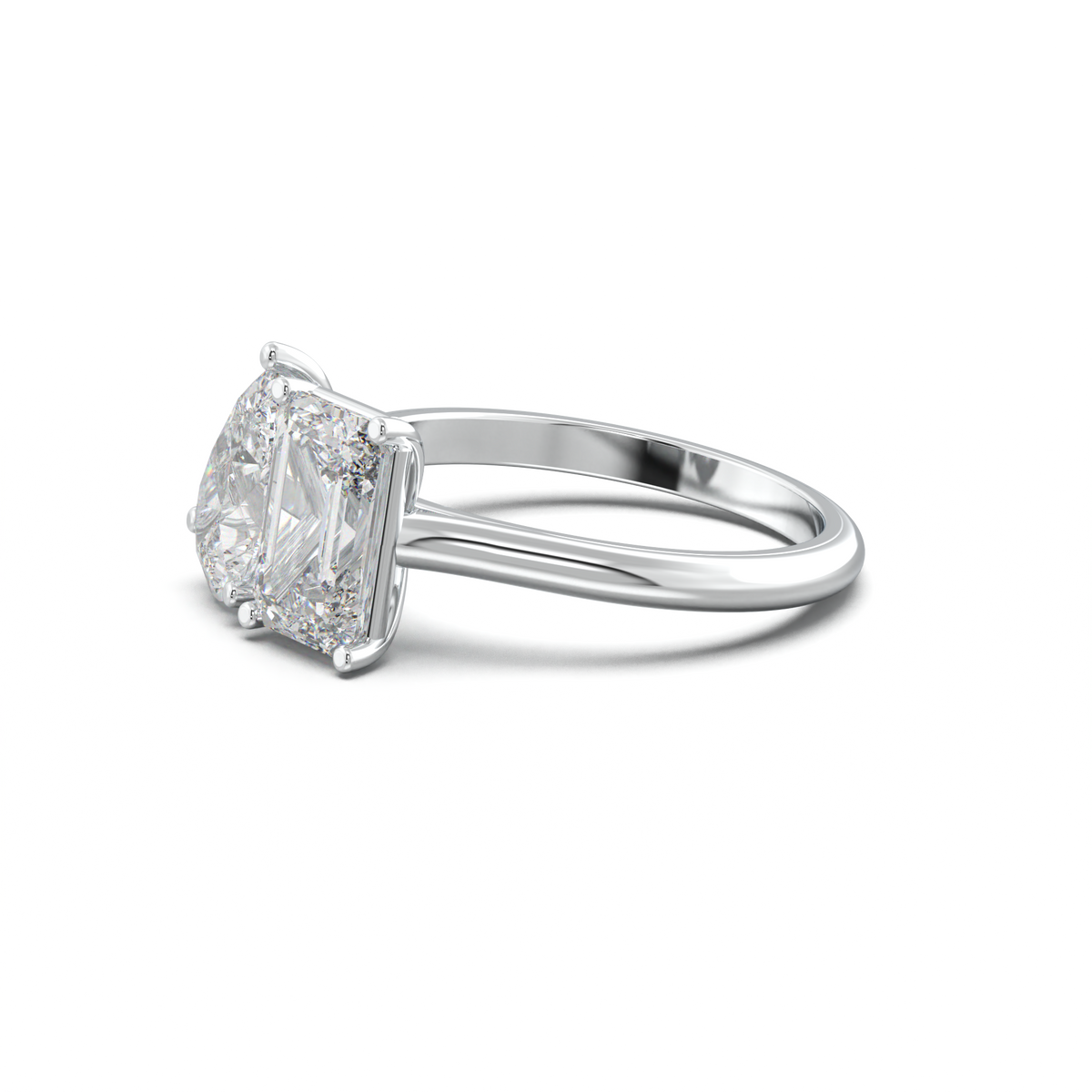 Pear & Emerald Toi et Moi Engagement Ring