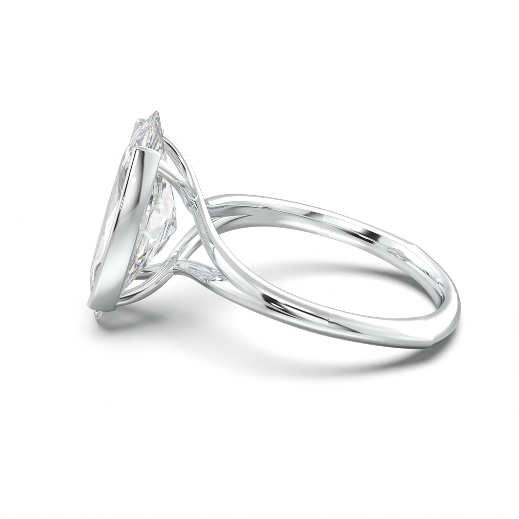 Moval Halo Pavé Engagement Ring