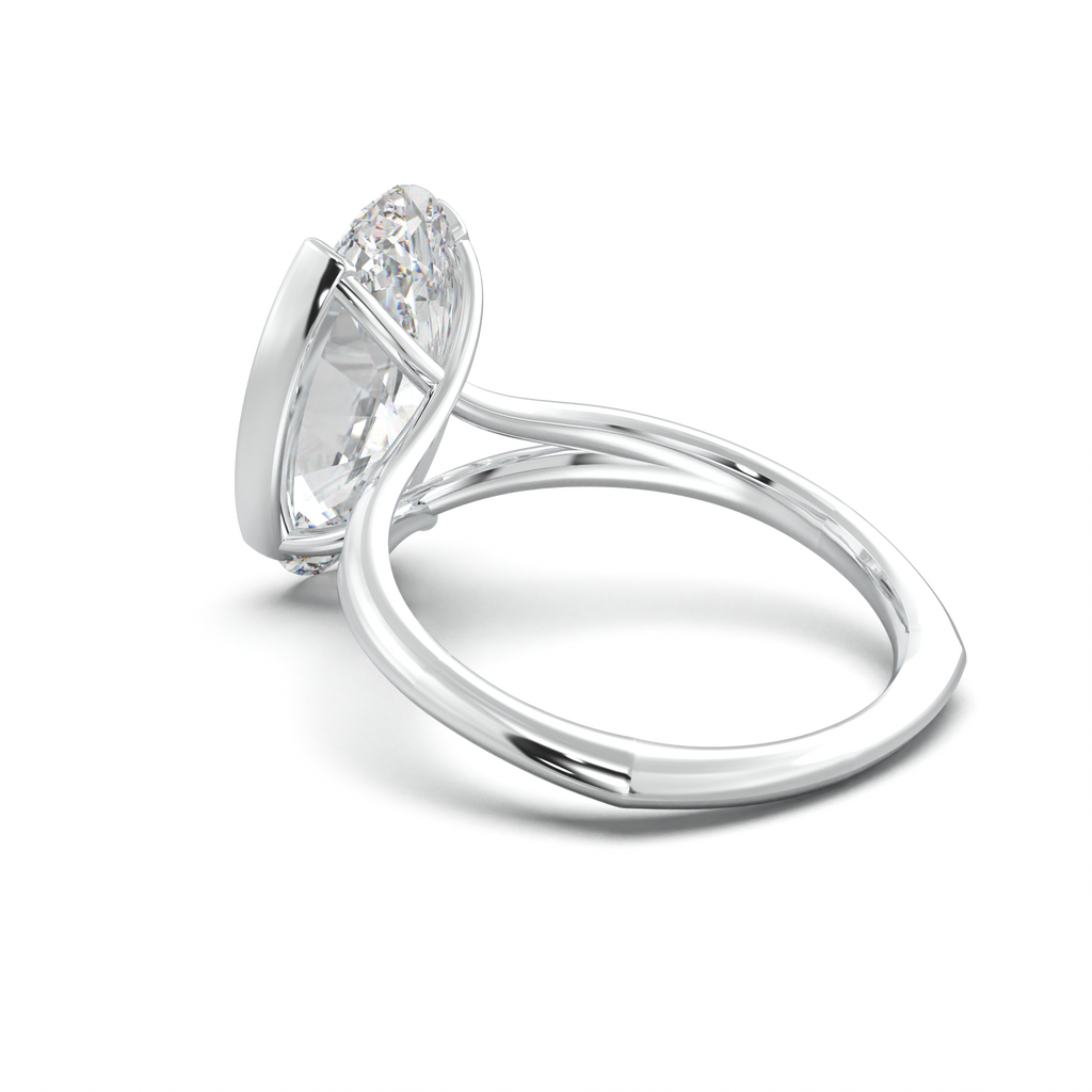 Moval Halo Pavé Engagement Ring