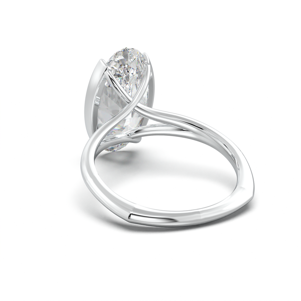 Moval Halo Pavé Engagement Ring