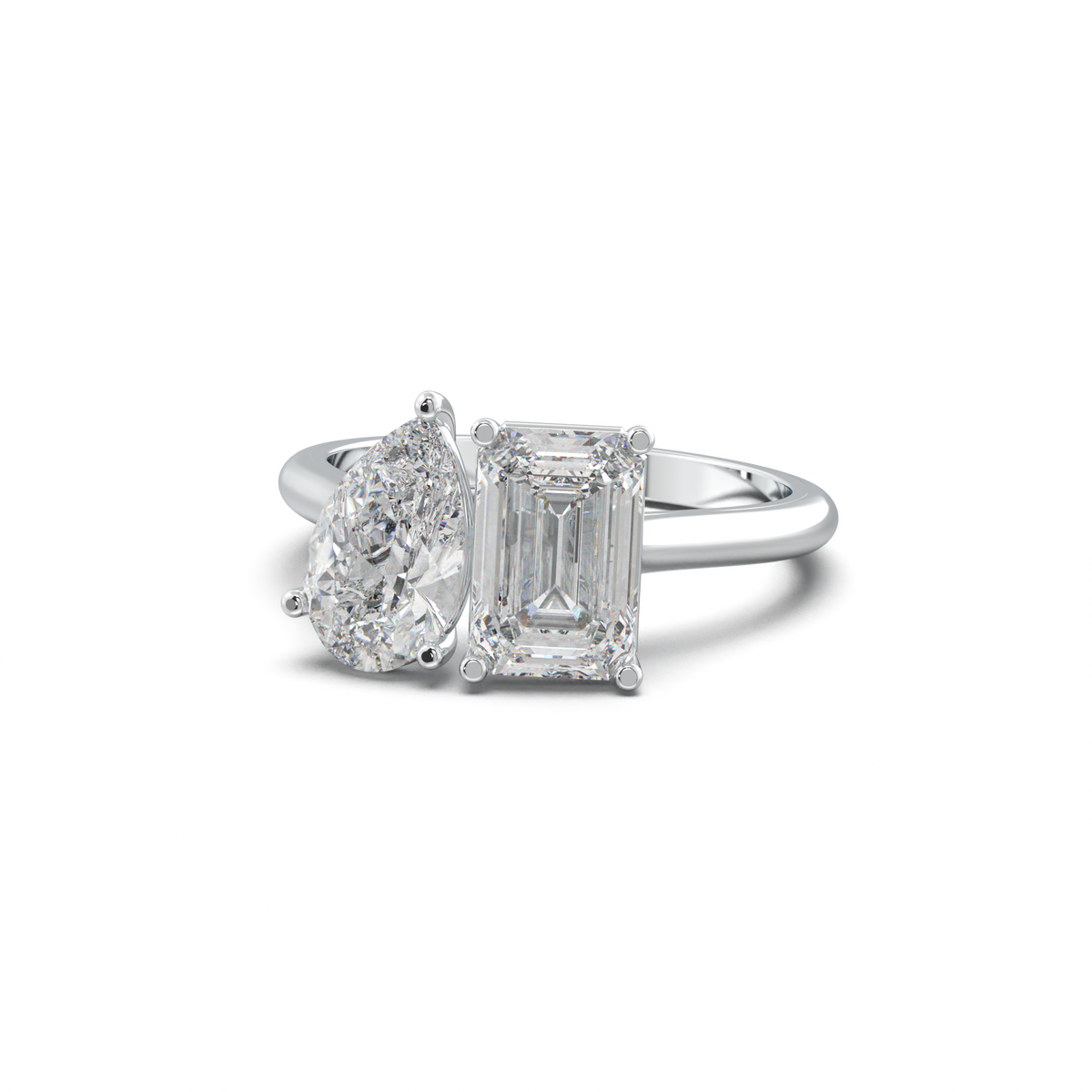 Pear & Emerald Toi et Moi Engagement Ring