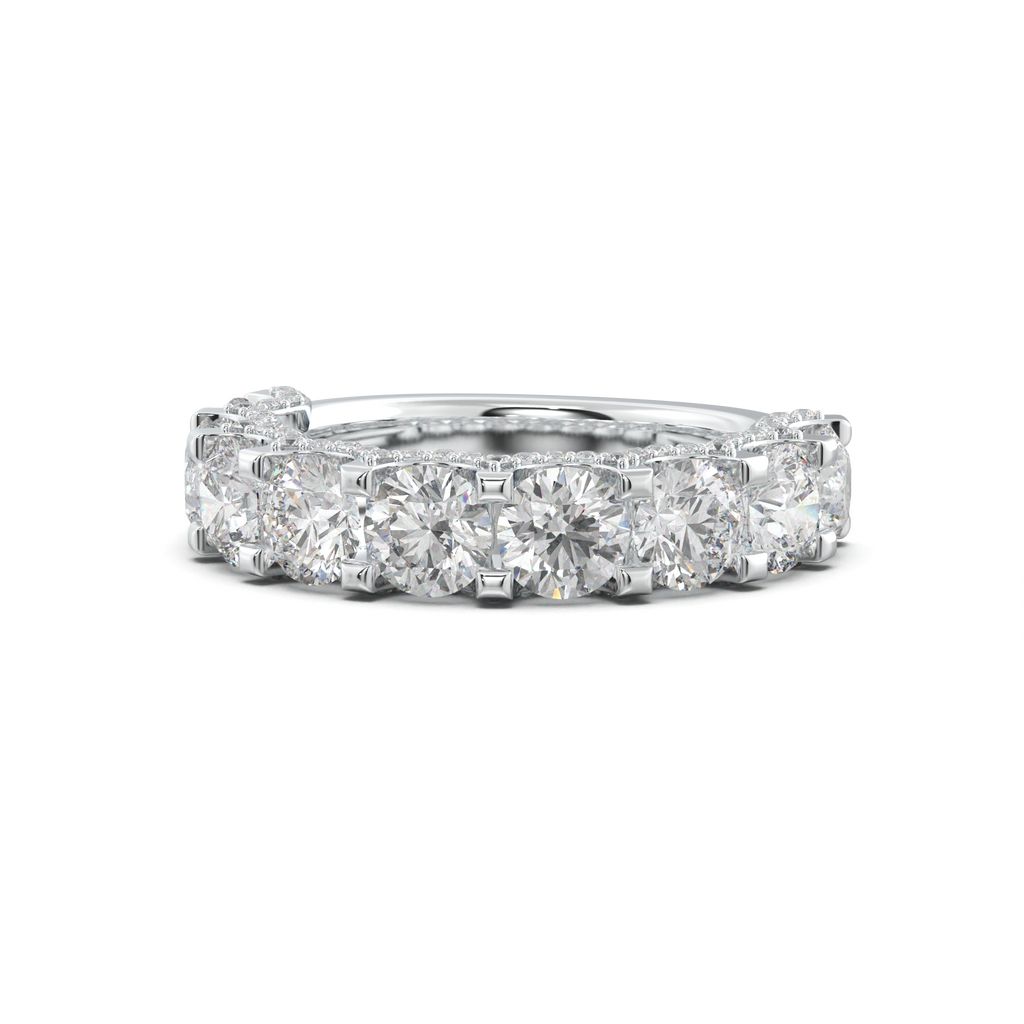 Round Diamond Pavé-Edge Wedding Band
