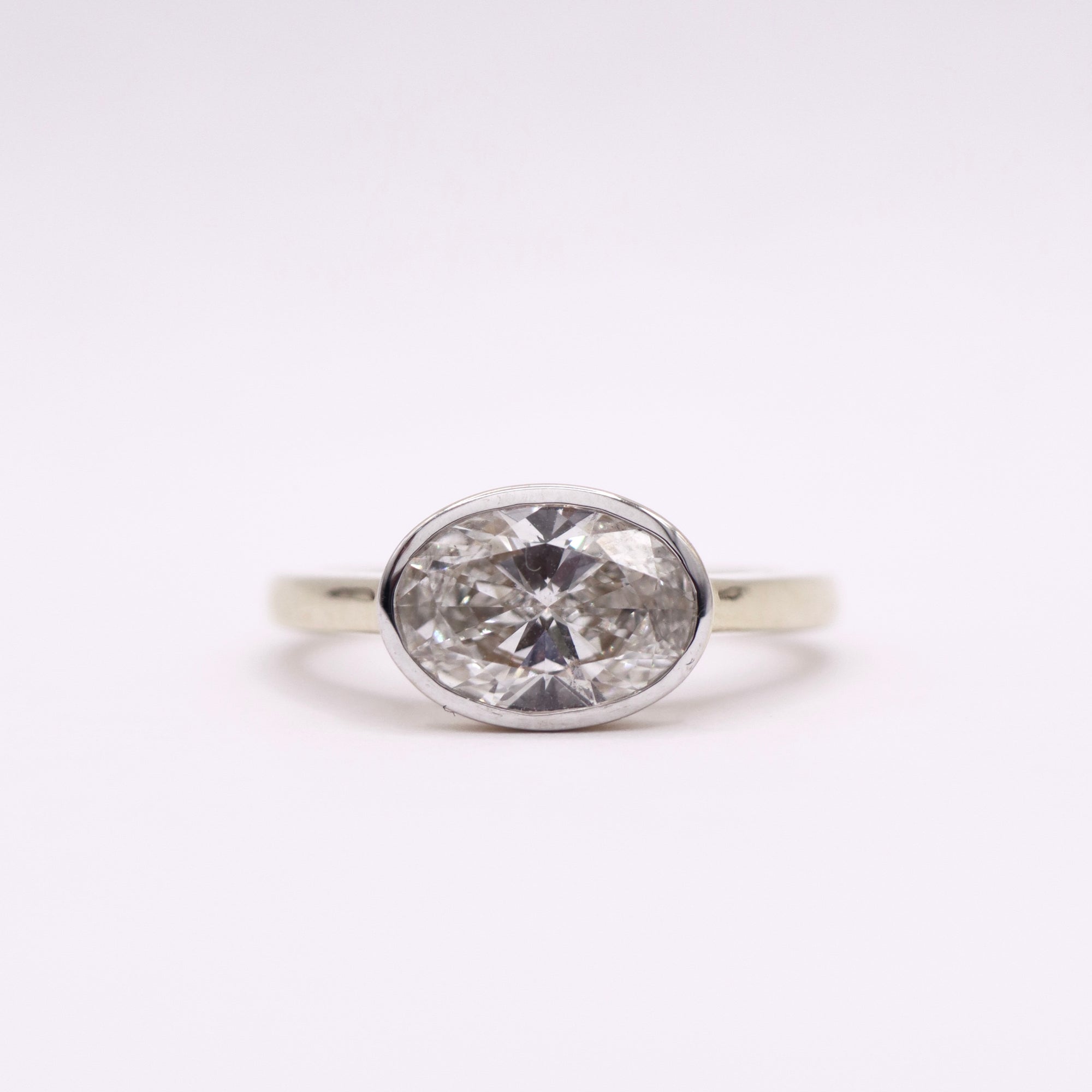 Eclipse Oval Ring