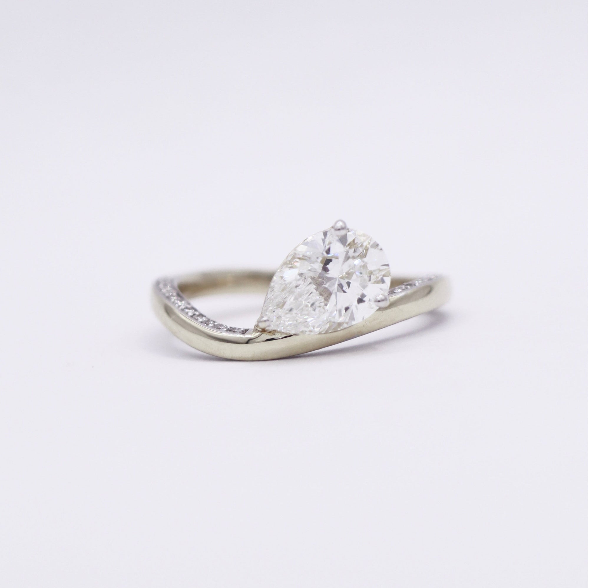 Celestial Bridge Contour Pear Ring