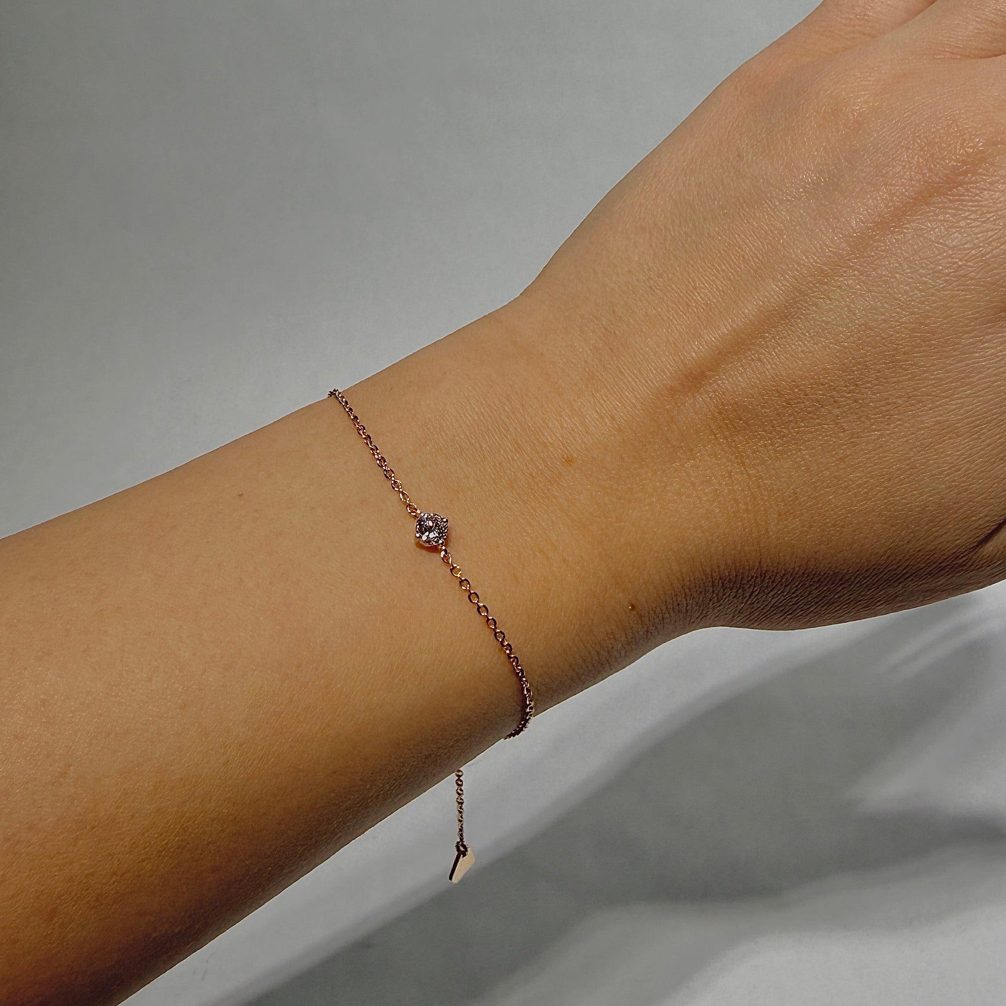 Eternal Round Chain Bracelet