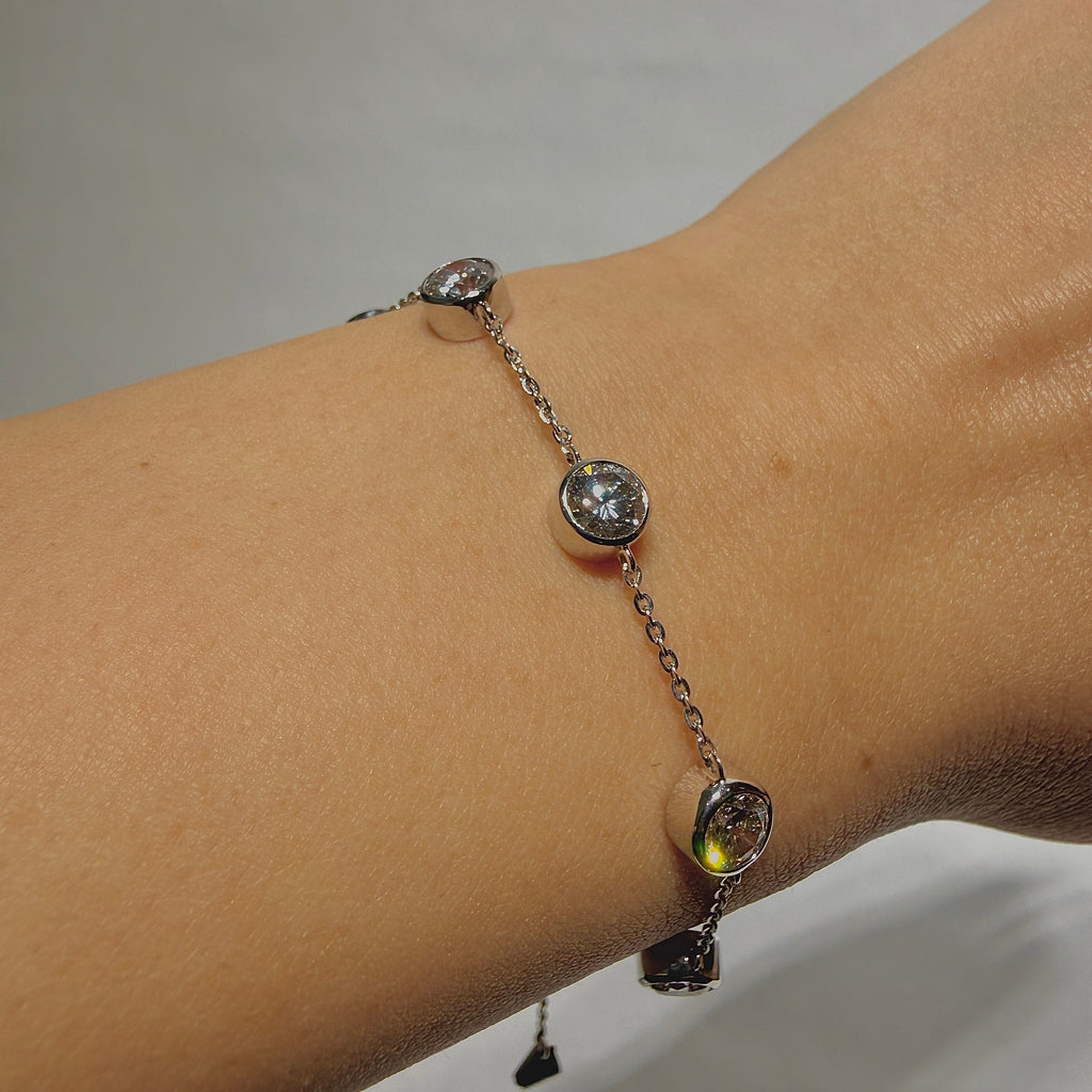 Eclipse Round Station Chain Bracelet