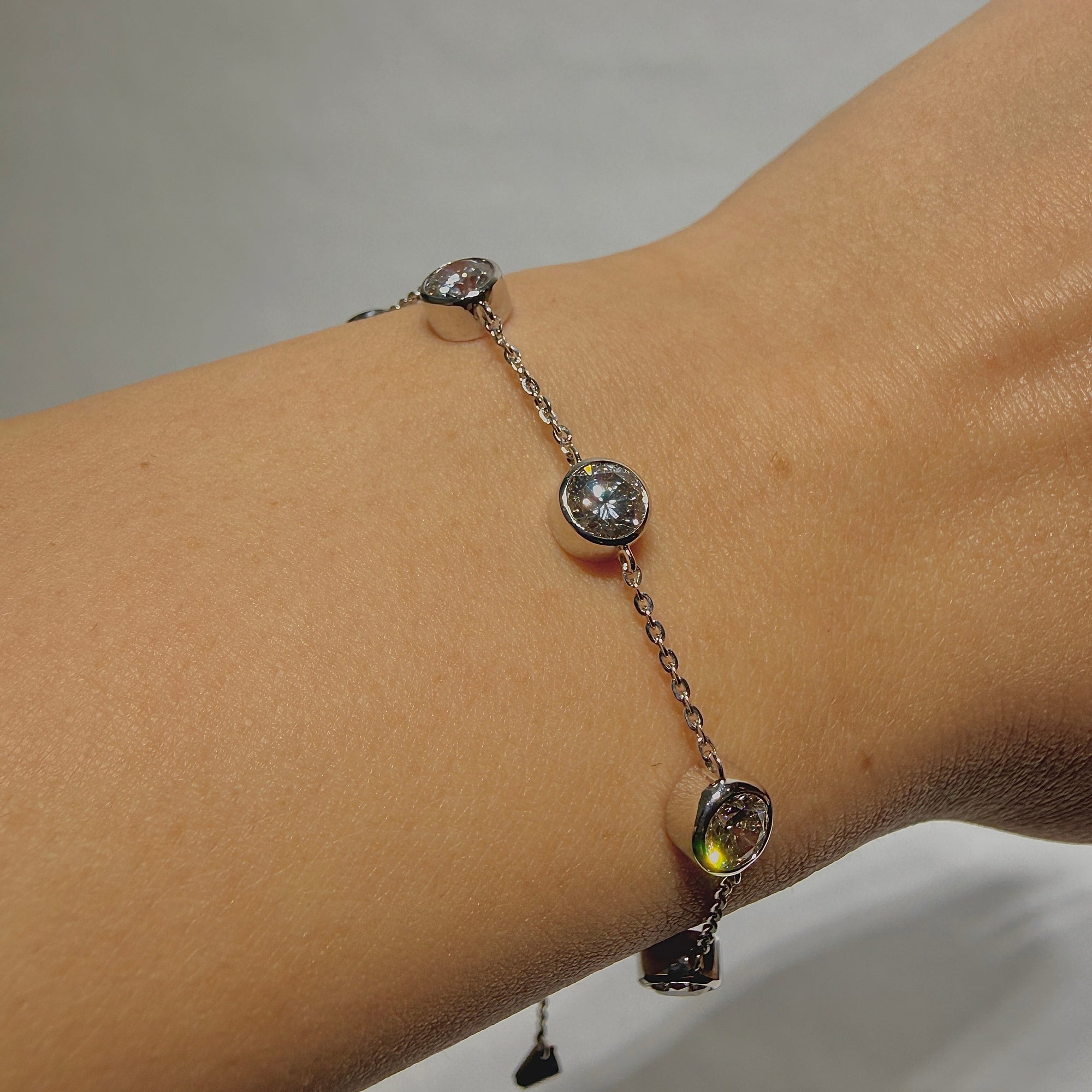 Eclipse Round Station Chain Bracelet
