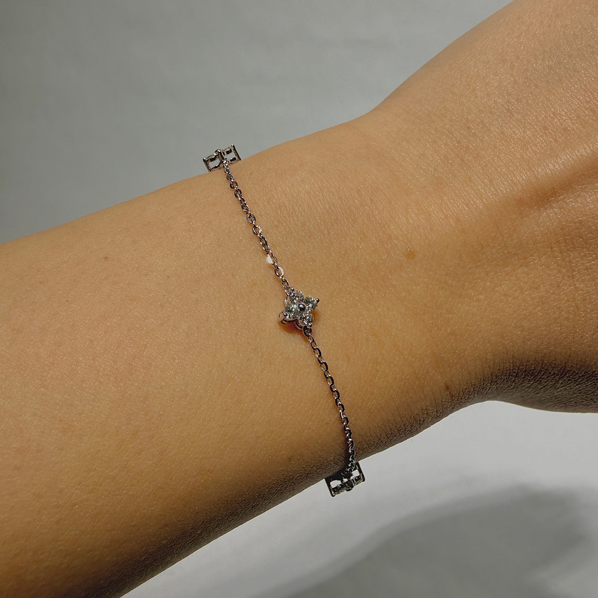 Celestial Station Clover Chain Bracelet