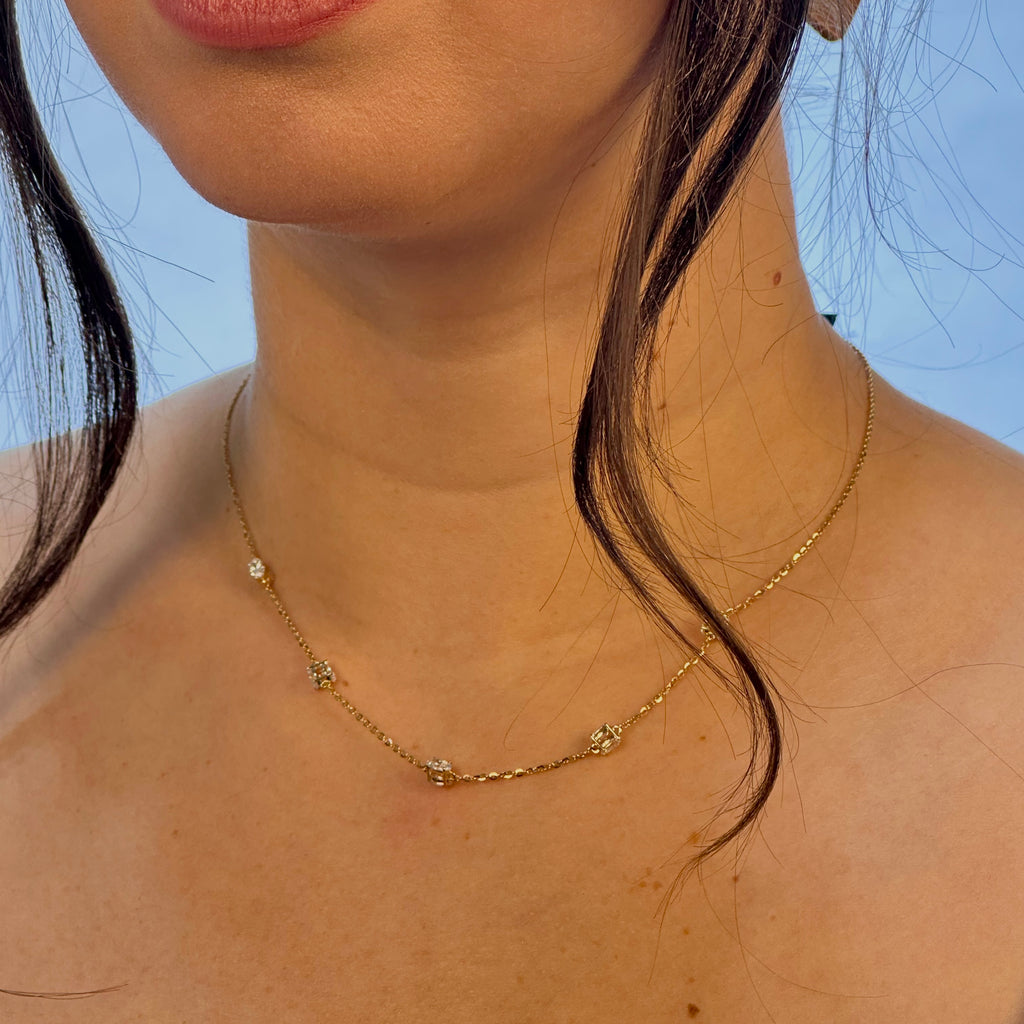 Eternal Station Oval Necklace