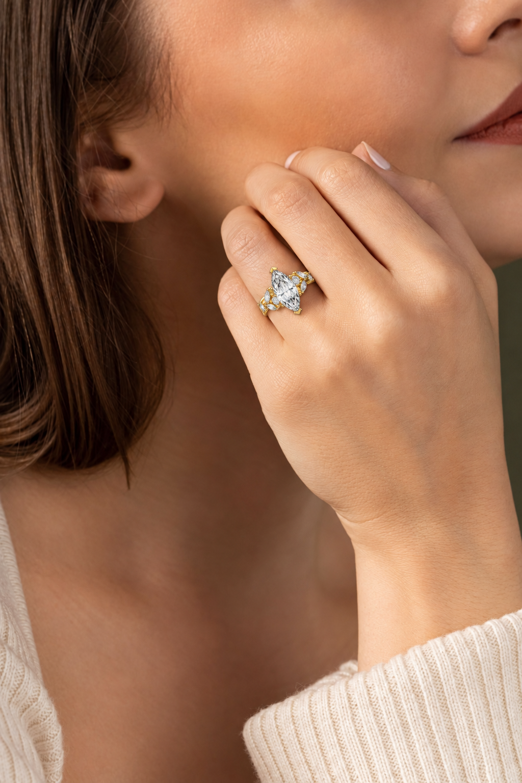 LR18784 marquise engagement ring model image