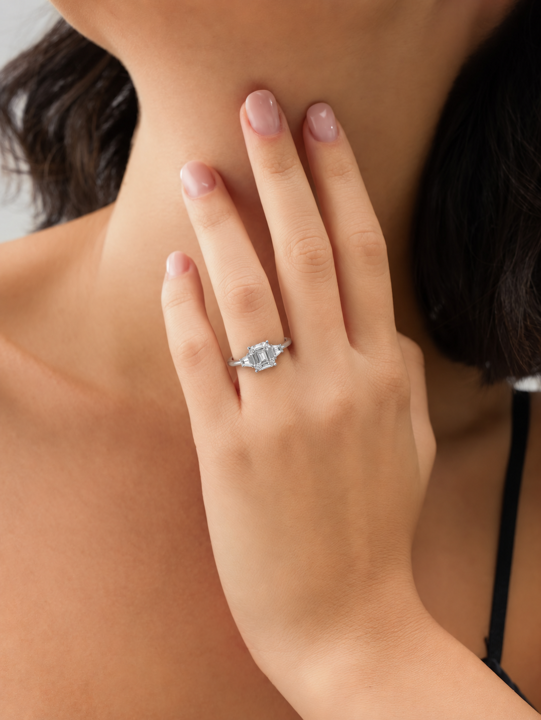 LR21881 square emerald baguette three-stone engagement ring model image