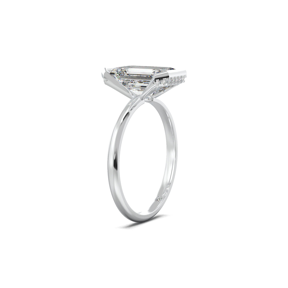 PR0040 white gold three-quarter view